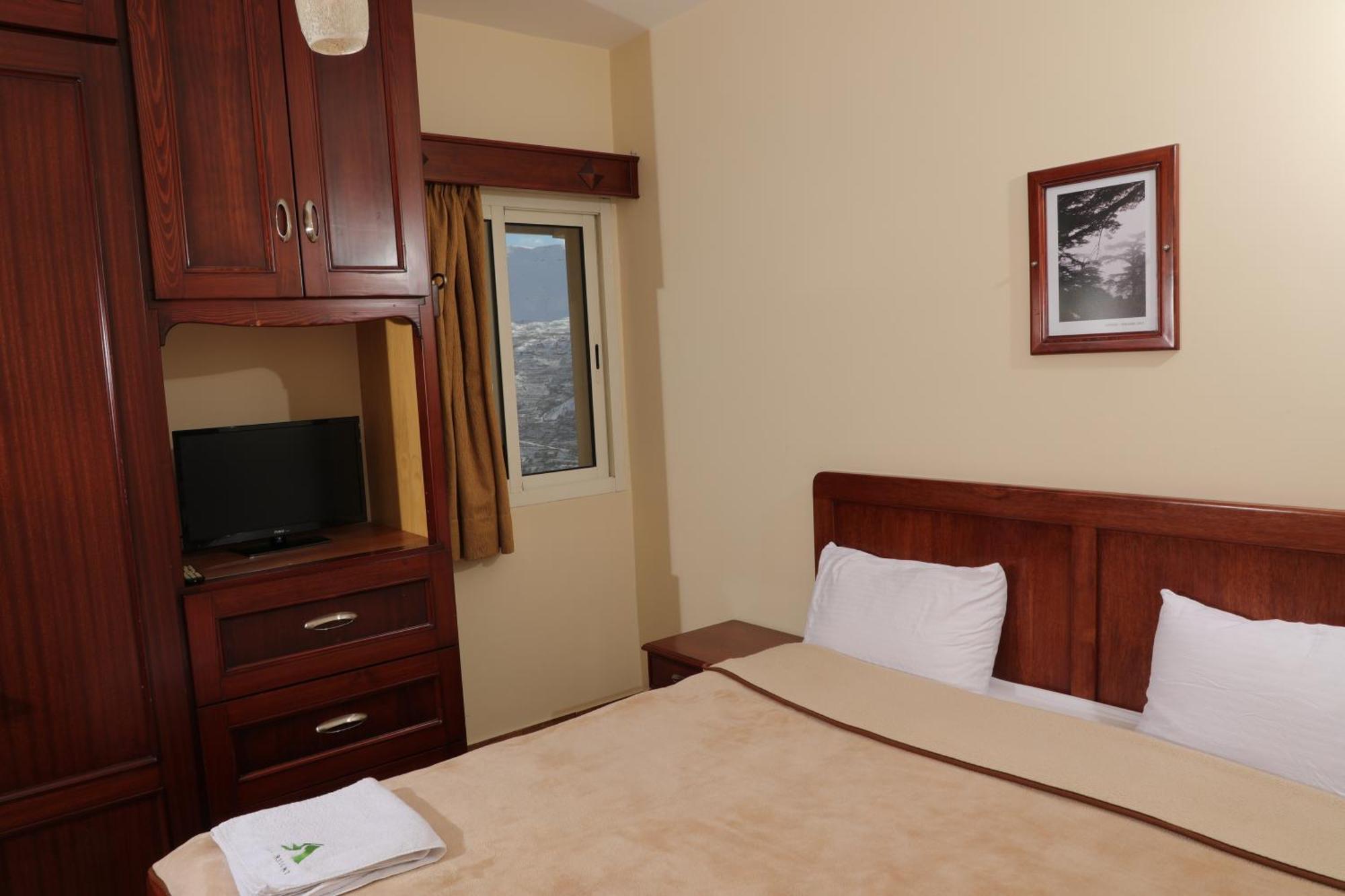 Samar Resort Aparthotel Bcharre Exterior photo