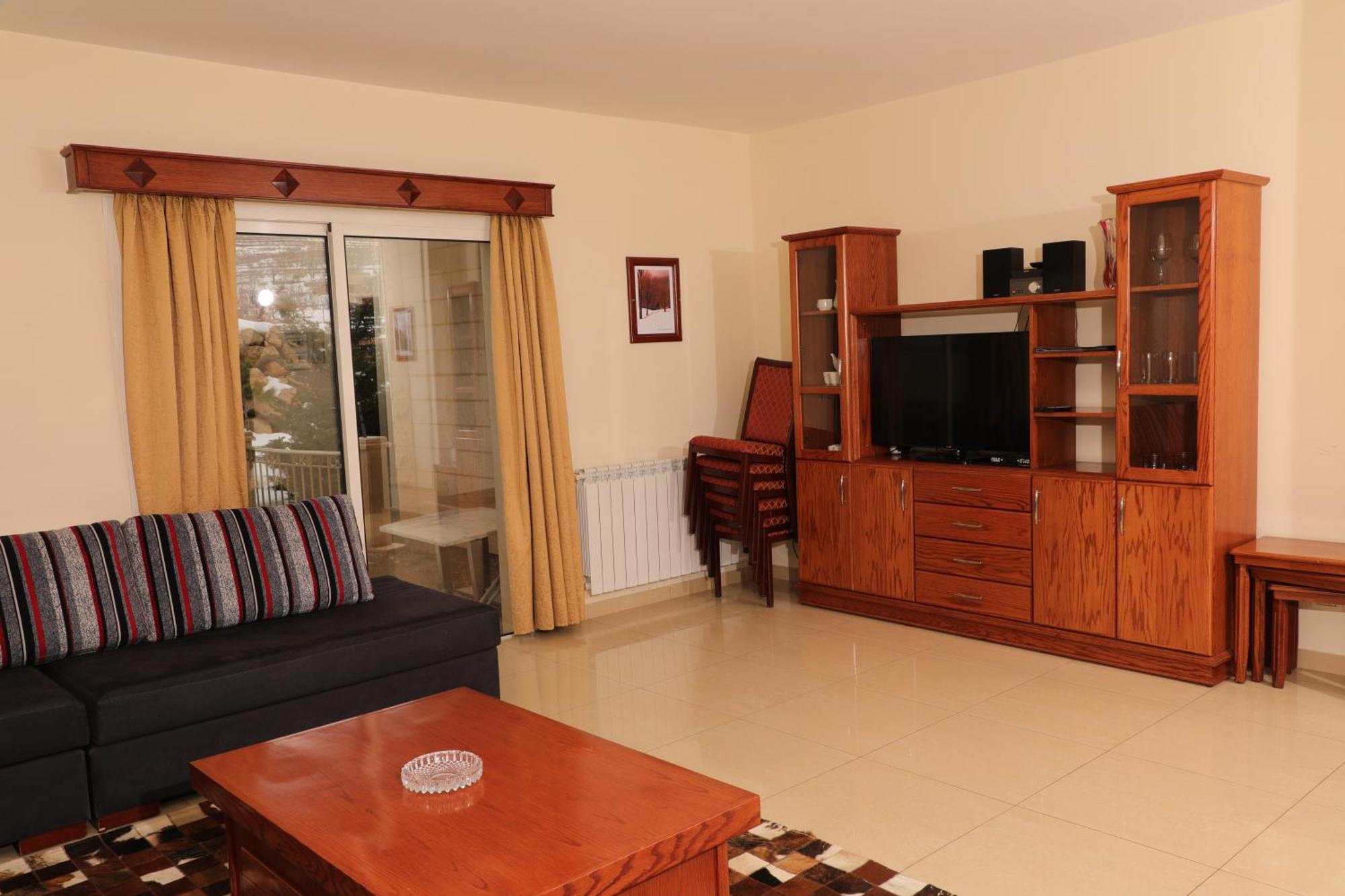 Samar Resort Aparthotel Bcharre Exterior photo